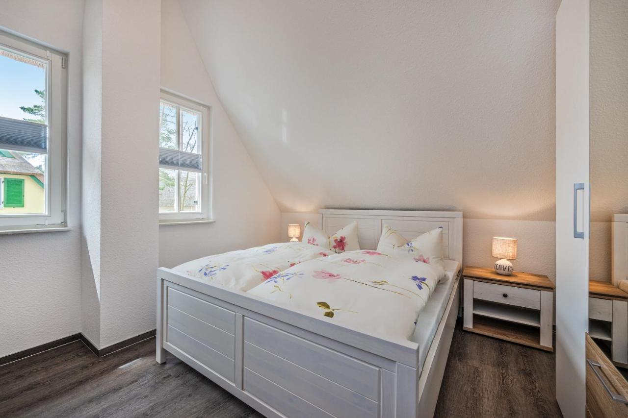 Reetdachhaus Am Haff Mit Sauna, Terrasse, Wlan Zirchow ภายนอก รูปภาพ